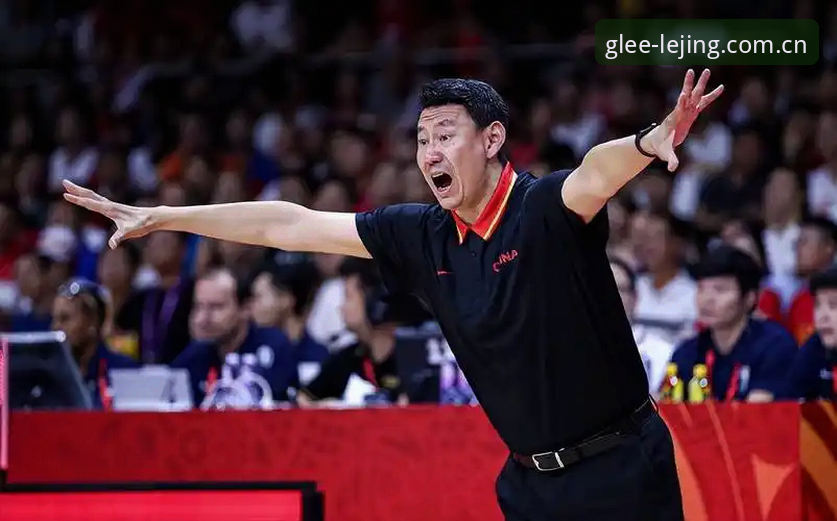 乐竟官网APP下载 新闻真假判断指南:从李楠执教首钢看体育信息筛选